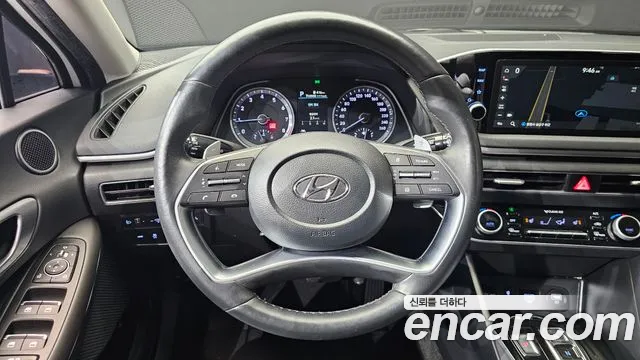 Hyundai Sonata 2022 — фото 13