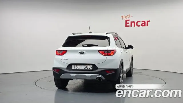 Kia Stonic 2018 — фото 4