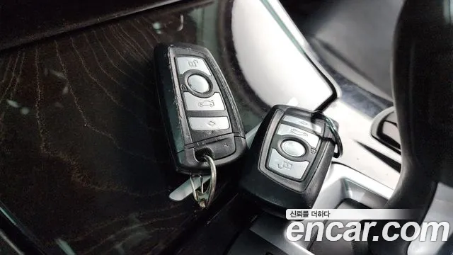 BMW 5-Series 2013 — фото 15
