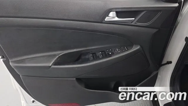 Hyundai Tucson 2018 — фото 14
