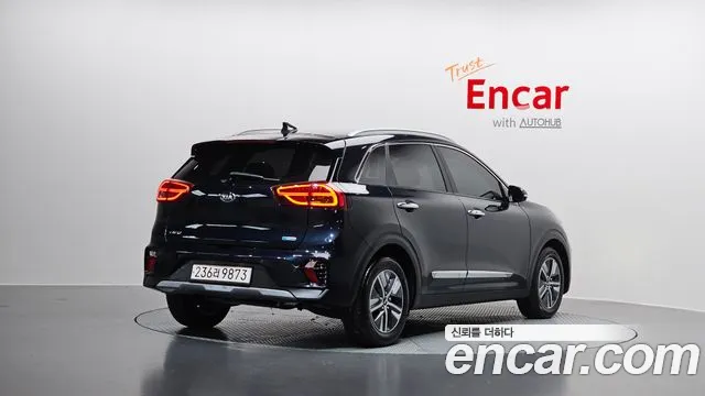 Kia Niro 2021 — фото 2