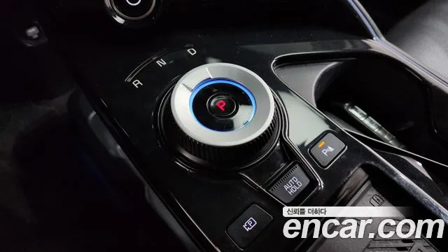 Kia EV6 2022 — фото 12