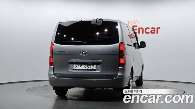 Hyundai Starex 2016 — фото 4