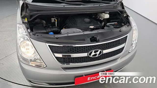 Hyundai Starex 2016 — фото 6