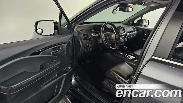 Honda Pilot 2017 — фото 13
