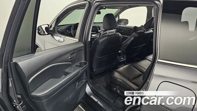 Honda Pilot 2017 — фото 18