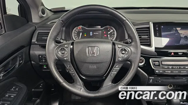 Honda Pilot 2017 — фото 20