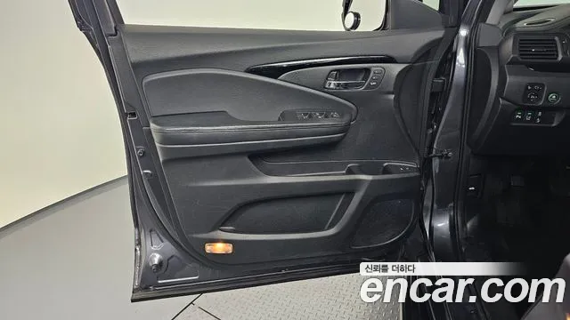 Honda Pilot 2017 — фото 14