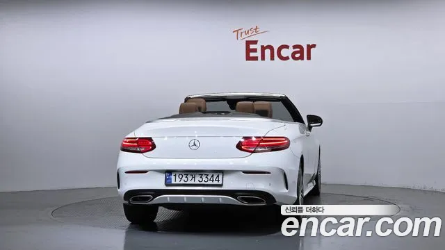 Mercedes-Benz C-Class 2017 — фото 4