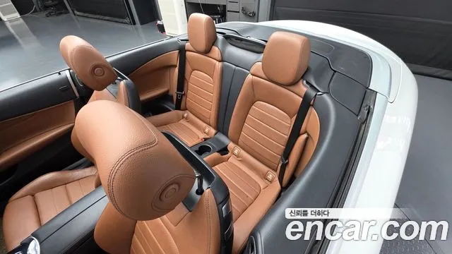 Mercedes-Benz C-Class 2017 — фото 12
