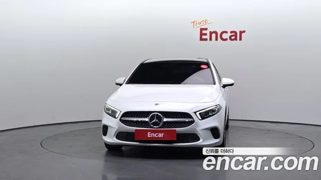 Mercedes-Benz A-Class 2021 — фото 3