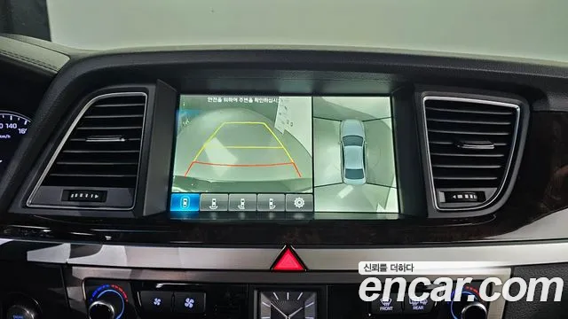 Hyundai Genesis 2015 — фото 17