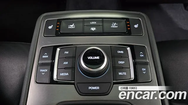 Hyundai Genesis 2015 — фото 19
