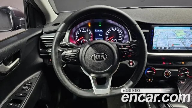 Kia Stonic 2020 — фото 20