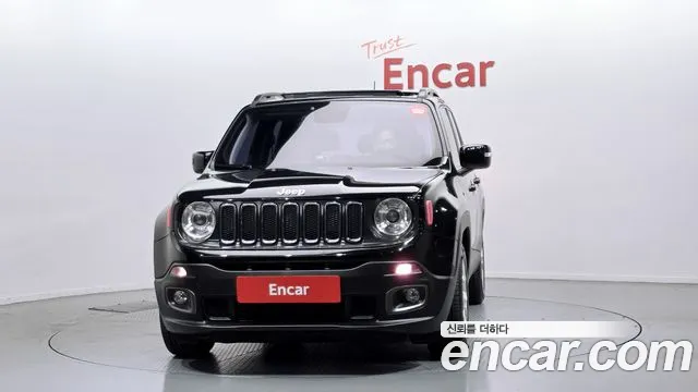 Jeep Renegade 2018 — фото 3
