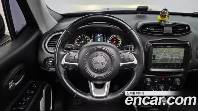 Jeep Renegade 2018 — фото 19