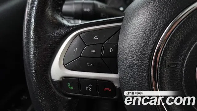 Jeep Renegade 2018 — фото 20