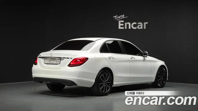 Mercedes-Benz C-Class 2019 — фото 1