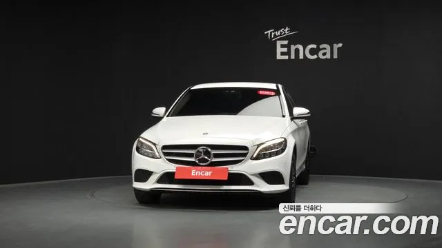 Mercedes-Benz C-Class 2019 — фото 2