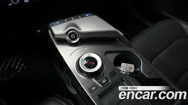 Kia EV6 2022 — фото 12