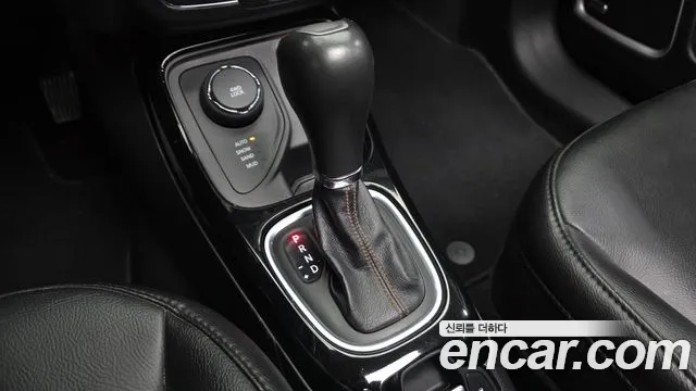 Jeep Compass 2019 — фото 12
