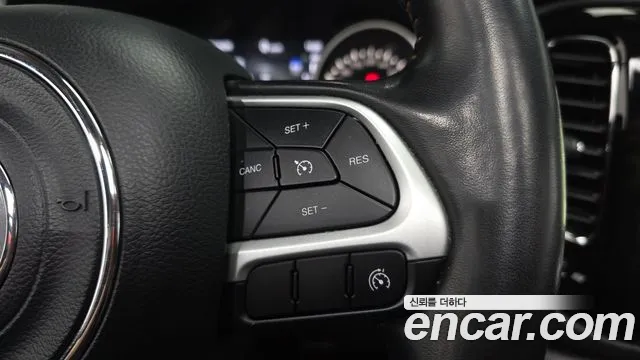 Jeep Compass 2019 — фото 20