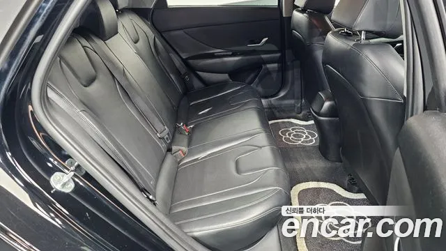 Hyundai AVANTE 2021 — фото 17