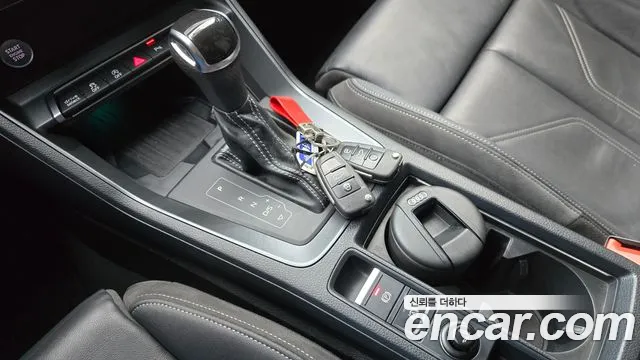 Audi Q3 2020 — фото 12