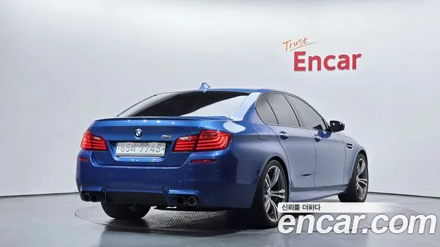 BMW M5 2014 — фото 2