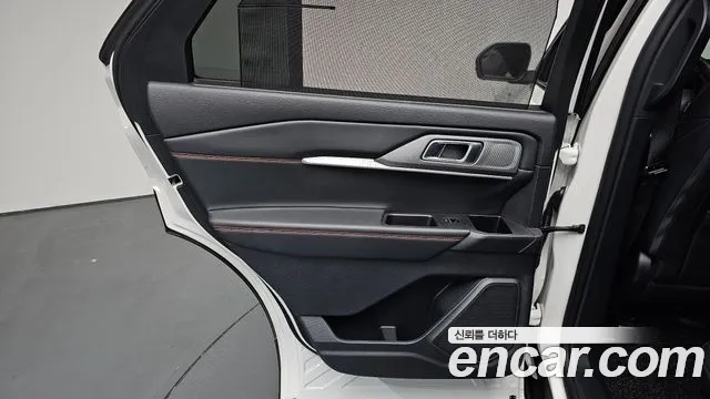 Ford Explorer 2025 — фото 14