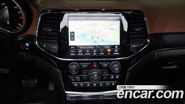 Jeep Cherokee 2020 — фото 14