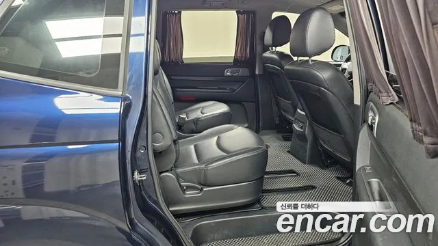 KG_Mobility_Ssangyong KORANDO 2019 — фото 17