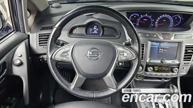 KG_Mobility_Ssangyong KORANDO 2019 — фото 20