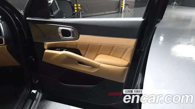 Kia Sorento 2021 — фото 14