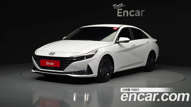 Hyundai AVANTE 2023 — фото 1