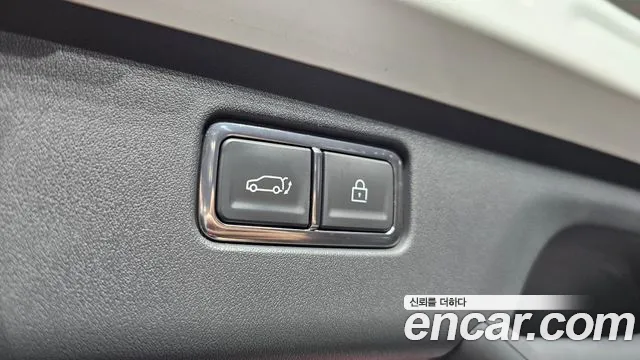 Kia EV9 2024 — фото 20