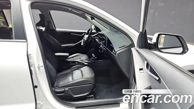 Kia Niro 2022 — фото 11