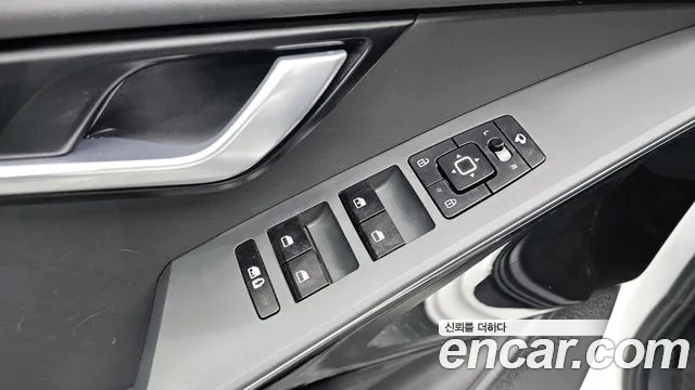 Kia Niro 2022 — фото 20