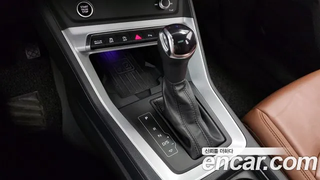 Audi Q3 2022 — фото 12