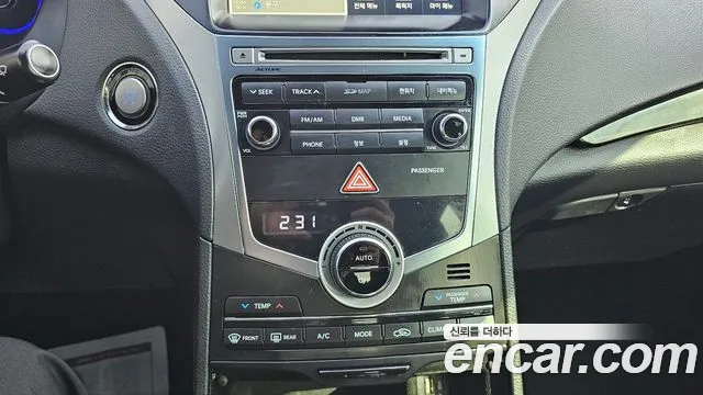 Hyundai Grandeur 2015 — фото 9
