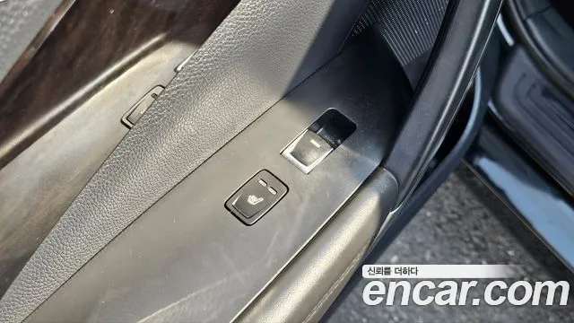 Hyundai Grandeur 2015 — фото 16