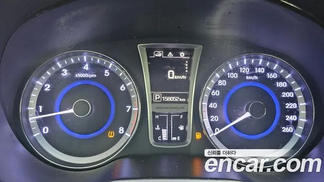 Hyundai Grandeur 2015 — фото 18