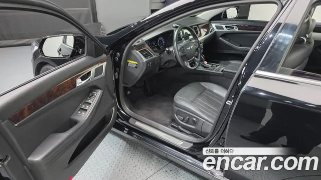 Hyundai Genesis 2015 — фото 10