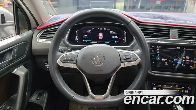 Volkswagen Tiguan 2023 — фото 20