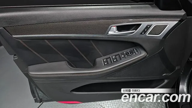 Genesis G80 2018 — фото 14