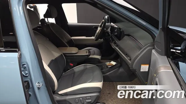Kia EV3 2025 — фото 10
