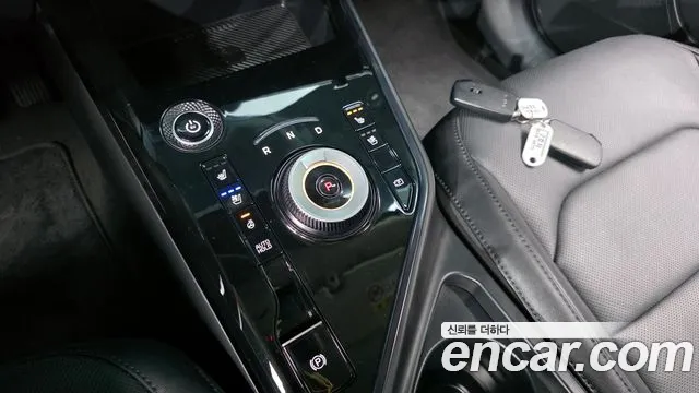 Kia Niro 2024 — фото 12