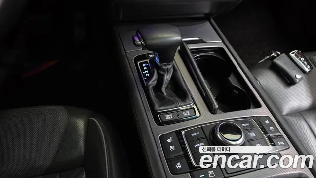 Hyundai Genesis 2016 — фото 12