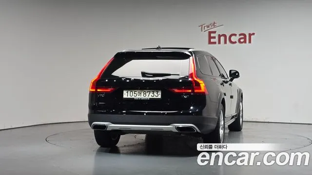 Volvo V90 2018 — фото 4