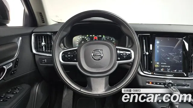 Volvo V90 2018 — фото 19